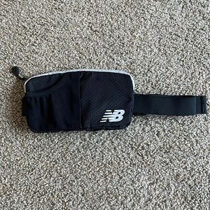 New balance belt bag